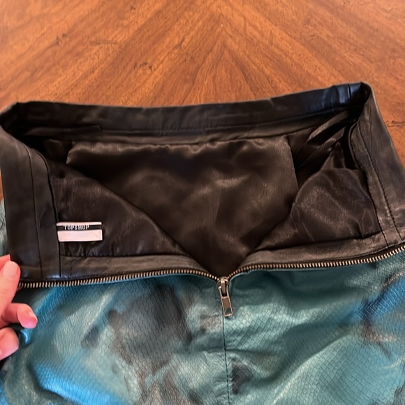 Topshop 100% Leather Turquoise Layered Snakeskin Mini Skirt Sz 2 - Picture 8 of 10